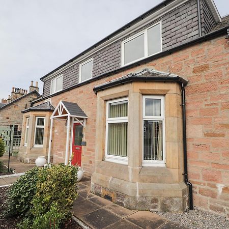 Villa 16 Fairfield Road à Inverness Extérieur photo