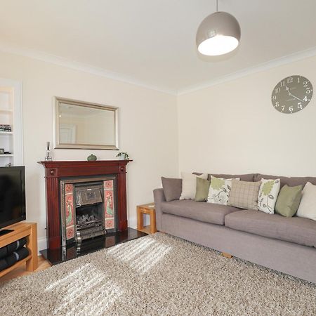Villa 16 Fairfield Road à Inverness Extérieur photo
