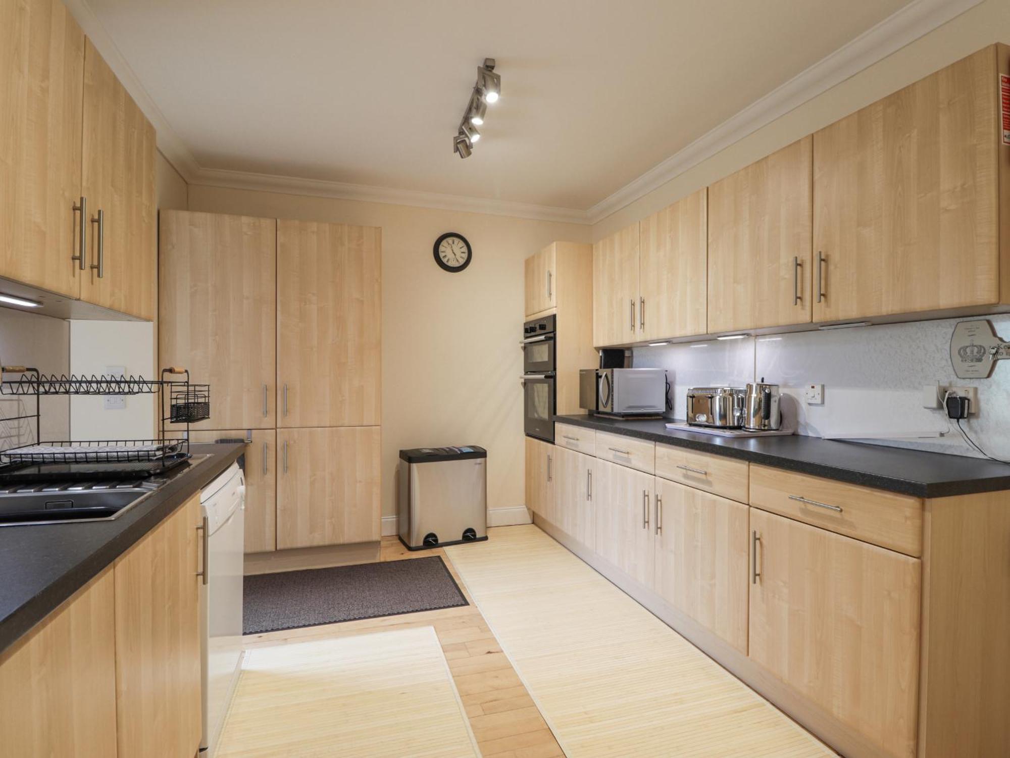 Villa 16 Fairfield Road à Inverness Extérieur photo